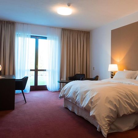 קרנוב Hotel Cvilin מראה חיצוני תמונה